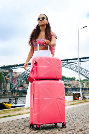 Mala de Cabine 55cm Expansível 4 Rodas Coral
