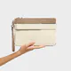 Clutch Audree Saffiano Bege e Areia - Tous | Clutch Audree Saffiano Bege e Areia | MISSCATH