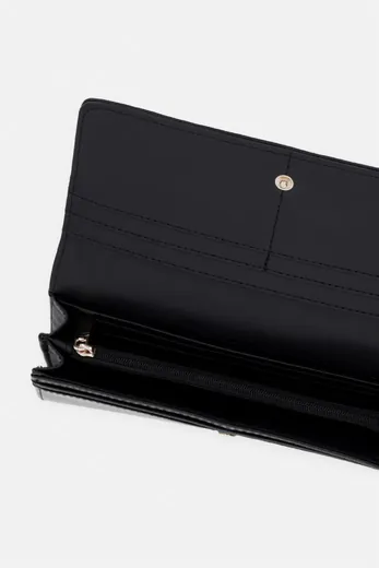 Carteira Grande com Aba Janie Preta