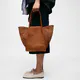 Tous | Mala de Mão/Ombro Média Tulip Cutout Camel | MISSCATH