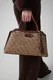 Guess | Mala de Mão Lindsey Logo Castanha | MISSCATH