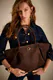 Guess | Mala de Ombro Tote Allegra em Camurça Castanha | MISSCATH